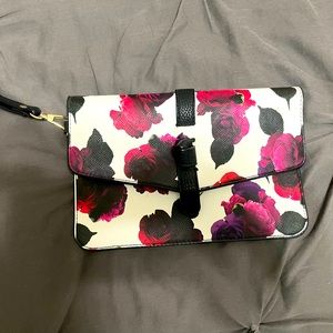 Floral clutch
